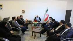 دیدار نوروزی مسئولین دانشگاه علوم پزشکی رفسنجان با امام جمعه 